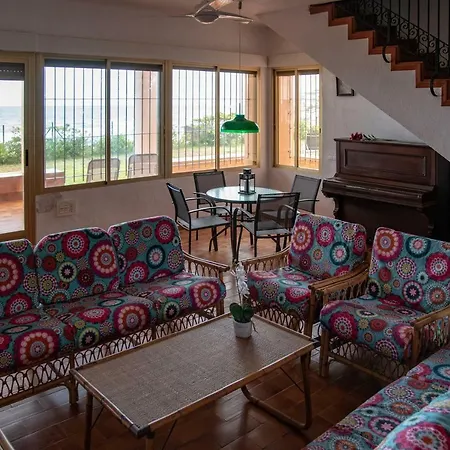 Chalet Geraneos 3 *