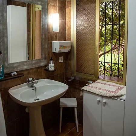 Chalet Geraneos 3 * تورّيفيِخا